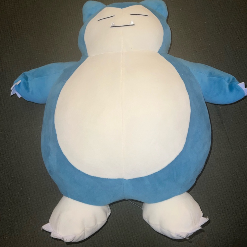 Pokémon Snorlax Plush